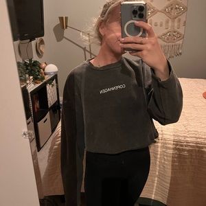 Cropped Copenhagen sweater